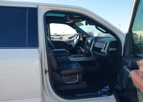 2015 Ford F-150 Platinum z USA, uszkodzony, nr VIN 1FTEW1EG0FFA99070